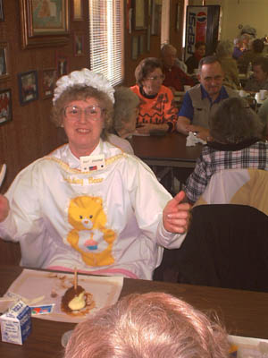 antioch_senior_center_103101_25.JPG 29.1K